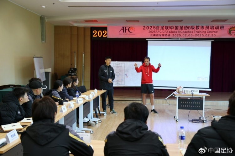  技術(shù)為王，中國足球踏上尋找靈魂之路